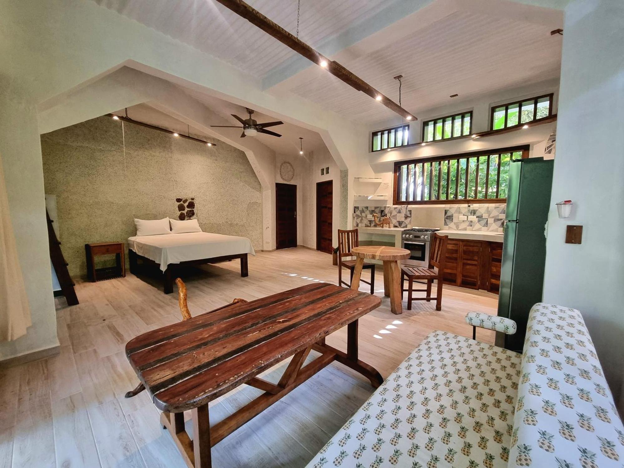 Omega Tours Eco-Jungle Lodge Ла-Сейба Экстерьер фото