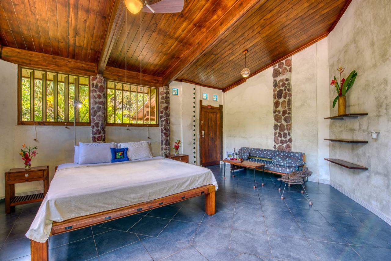 Omega Tours Eco-Jungle Lodge Ла-Сейба Экстерьер фото